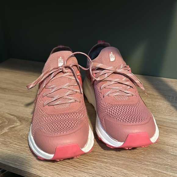 North Face Vectiv Hypnum Sneakers - Picture 2 of 6